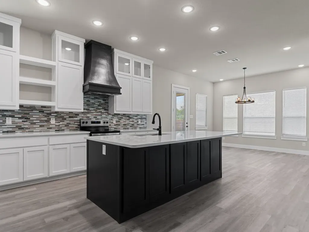 4318 Peachtree Lane Denison TX 75020