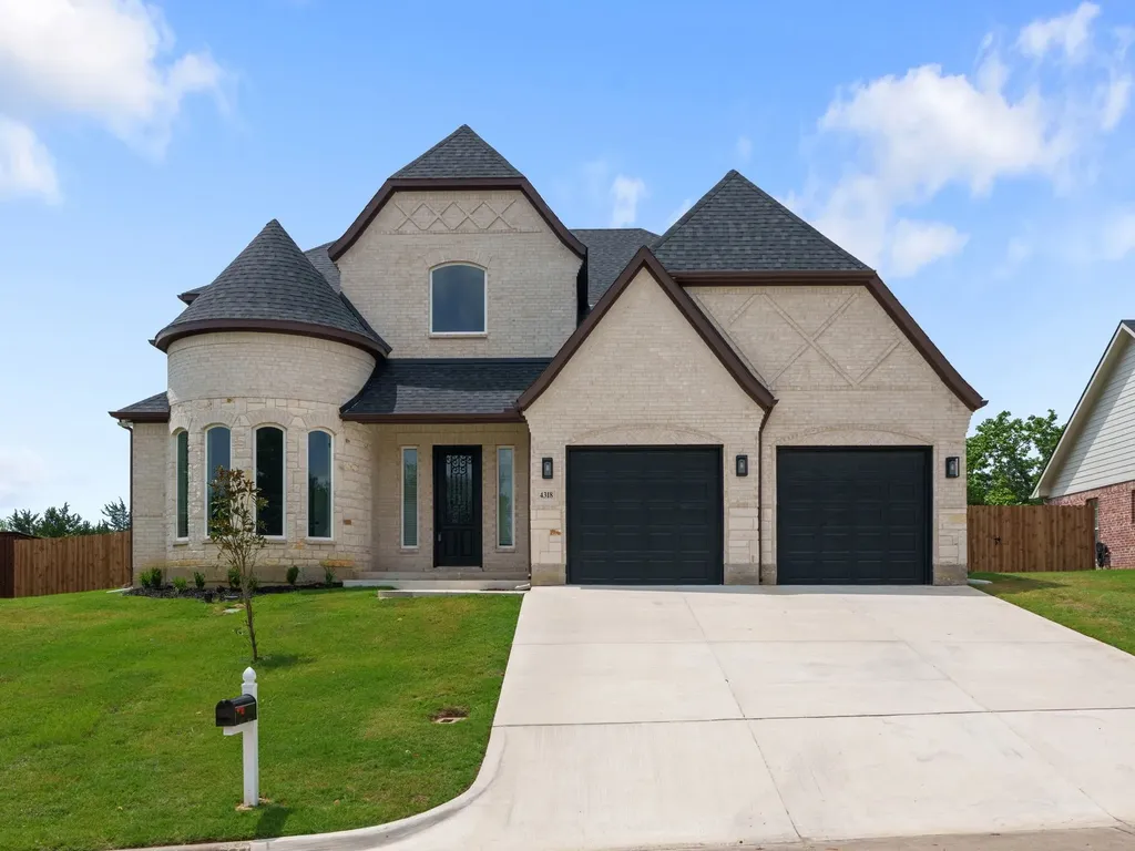 4318 Peachtree Lane Denison TX 75020