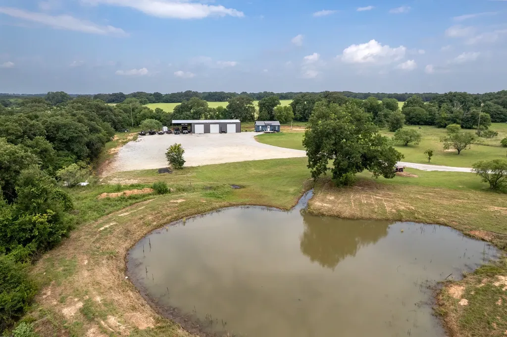 3105 Highway 2861 Comanche TX 76442