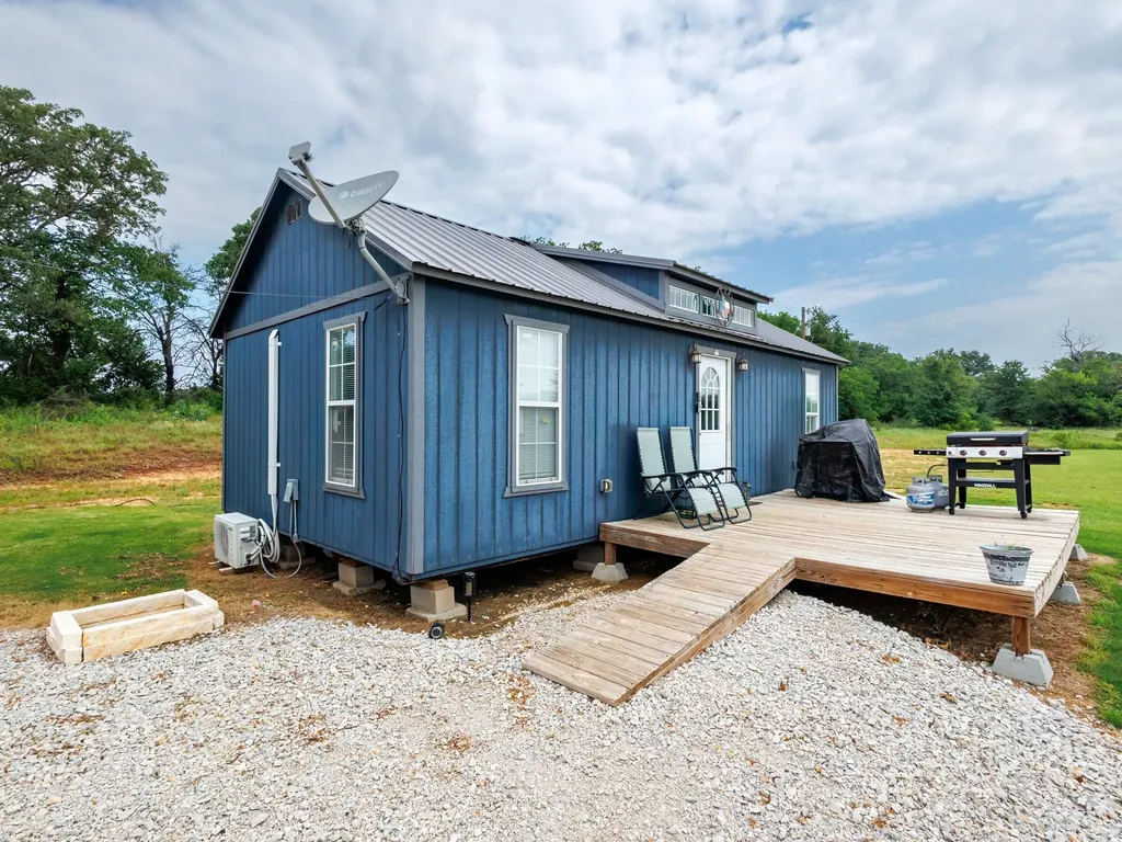3105 Highway 2861 Comanche TX 76442