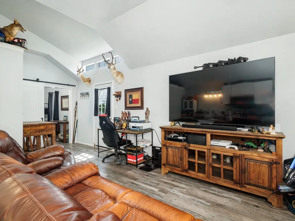 3105 Highway 2861 Comanche TX 76442