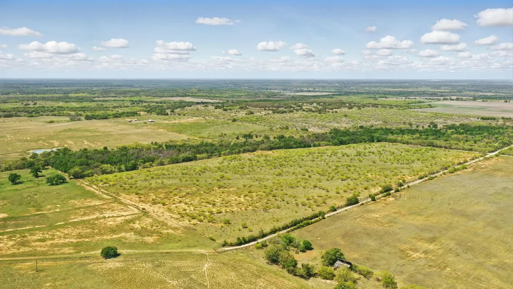 1359 Cr 195 Gorman TX 76454