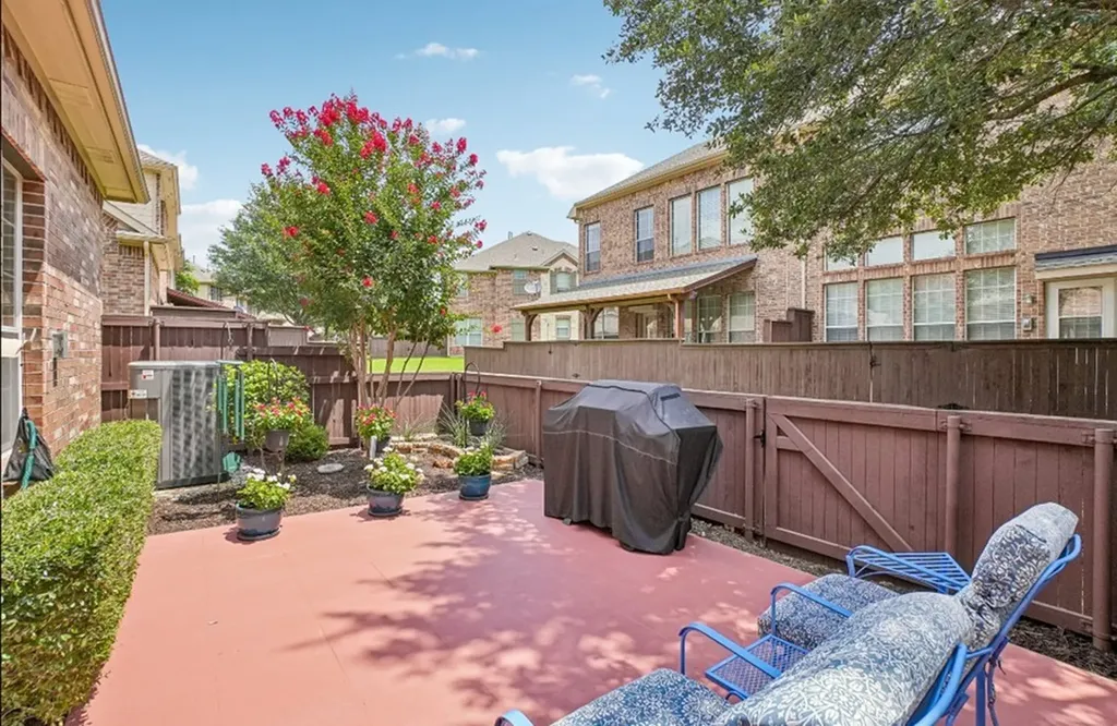 6118 Shoal Creek Trail Garland TX 75044