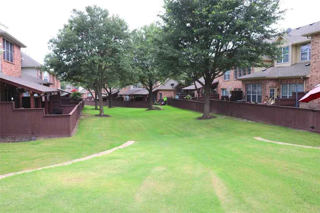 6118 Shoal Creek Trail Garland TX 75044