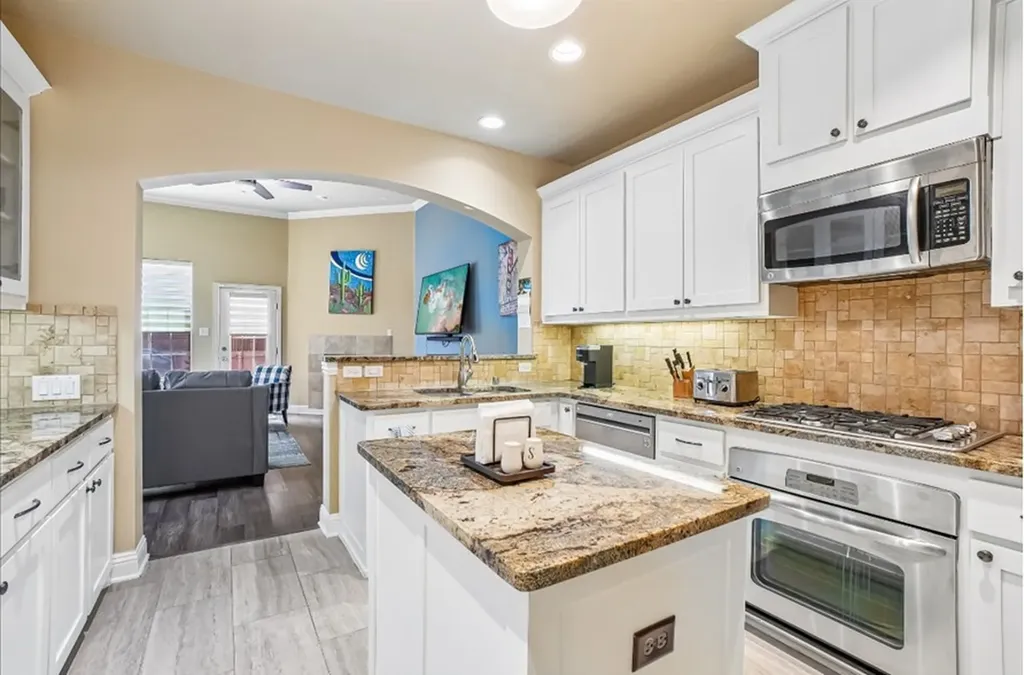 6118 Shoal Creek Trail Garland TX 75044