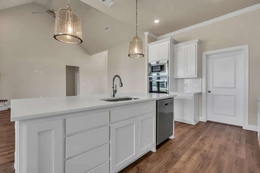 175 Quail Ridge Court Decatur TX 76234