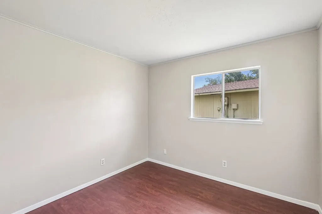 3049 Ravine Trail Carrollton TX 75007