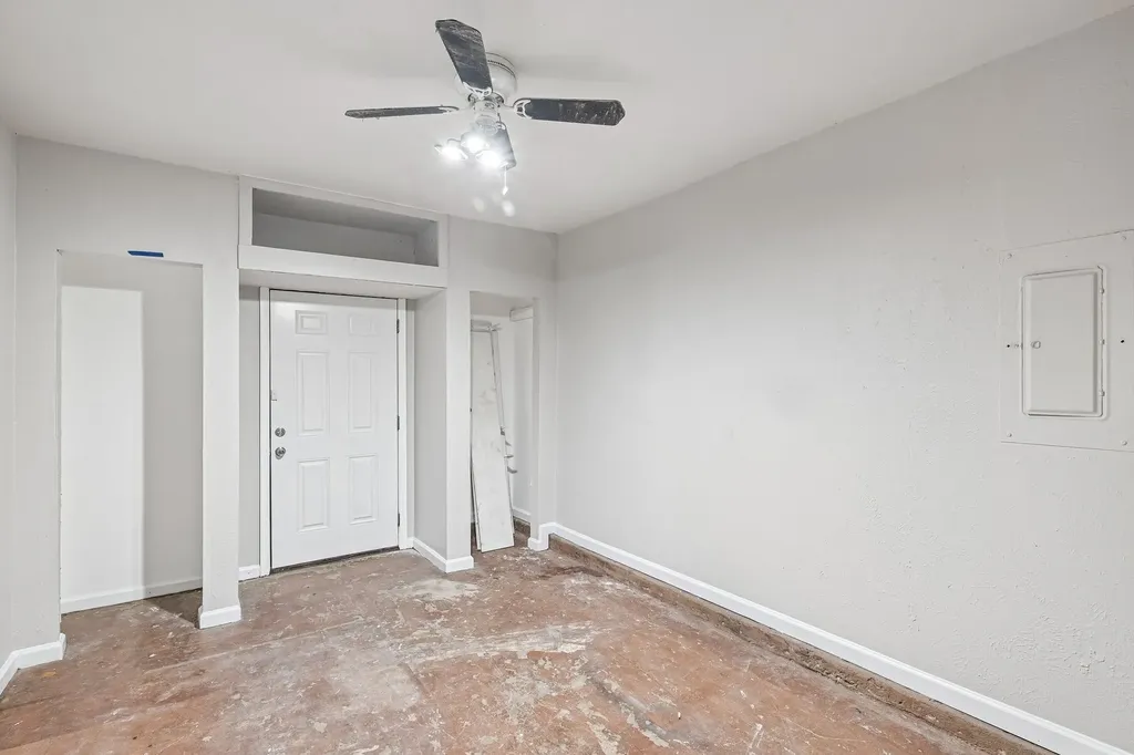 3049 Ravine Trail Carrollton TX 75007