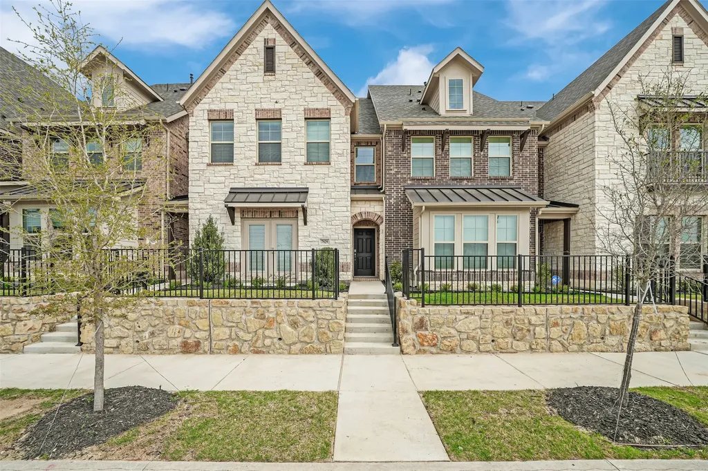 7929 Bayside Drive Rowlett TX 75088