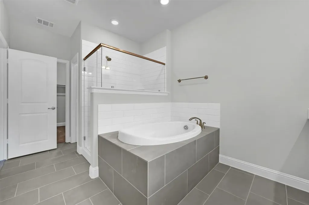 7929 Bayside Drive Rowlett TX 75088