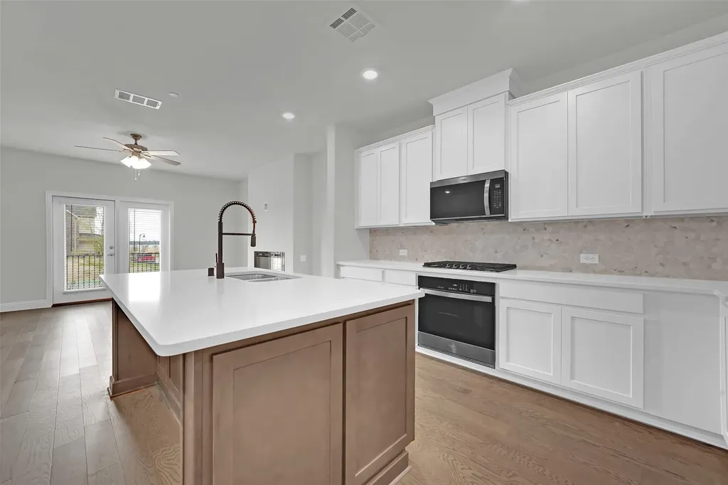 7929 Bayside Drive Rowlett TX 75088