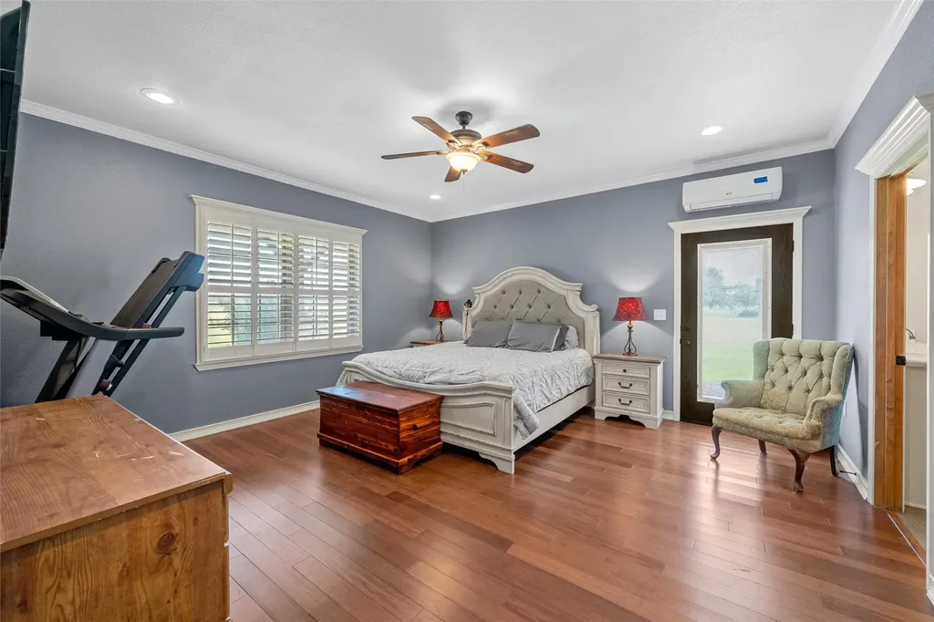 586 Fm 1242 Abbott TX 76621