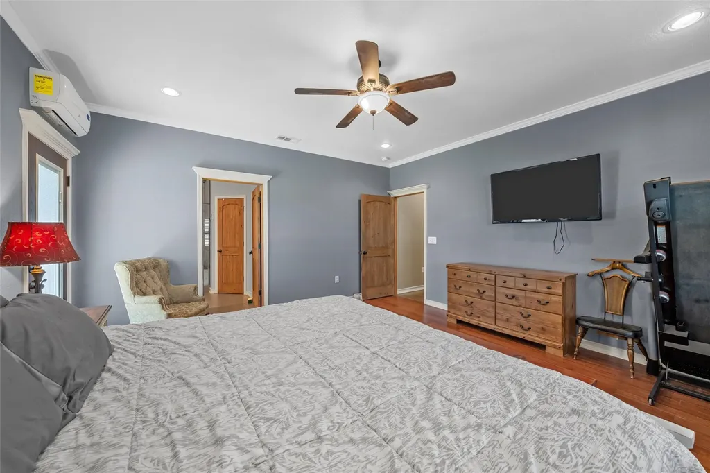 586 Fm 1242 Abbott TX 76621