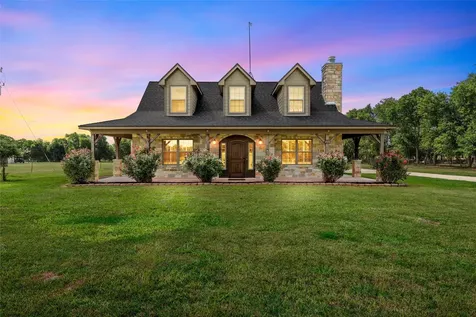 586 Fm 1242 Abbott TX 76621