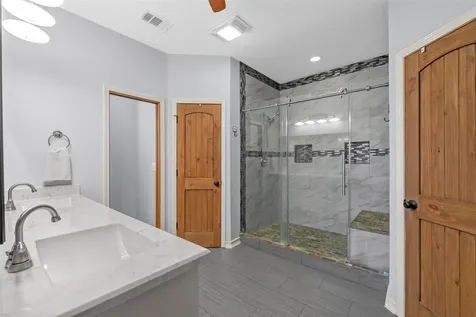 586 Fm 1242 Abbott TX 76621