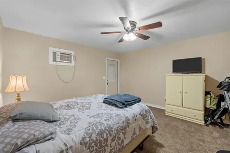 586 Fm 1242 Abbott TX 76621