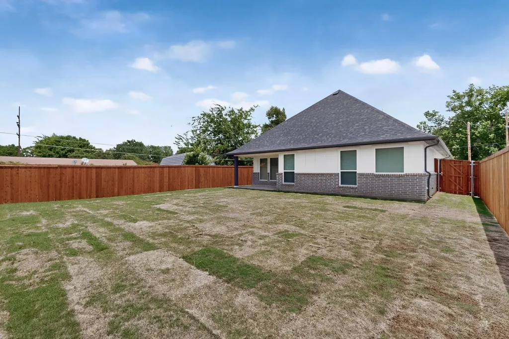 205 Boone Street Edgewood TX 75117
