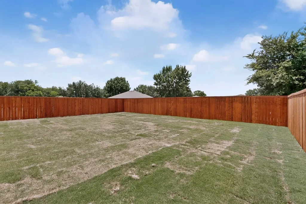 205 Boone Street Edgewood TX 75117