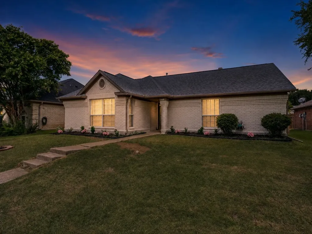 1653 Crosshaven Drive Lewisville TX 75077