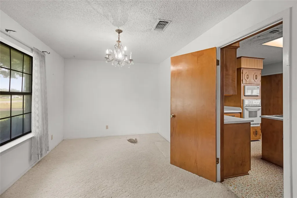 209 N Harrison Street Roxton TX 75477