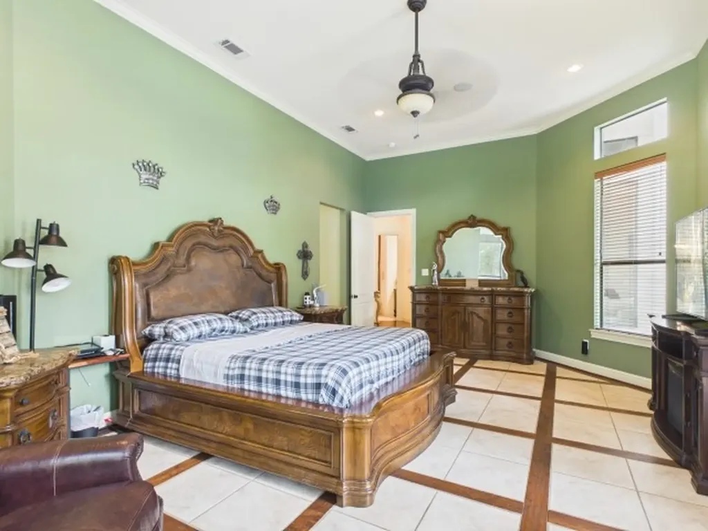 299 Saint Andrews Drive Mabank TX 75156