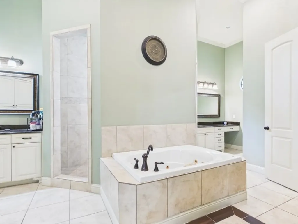 299 Saint Andrews Drive Mabank TX 75156