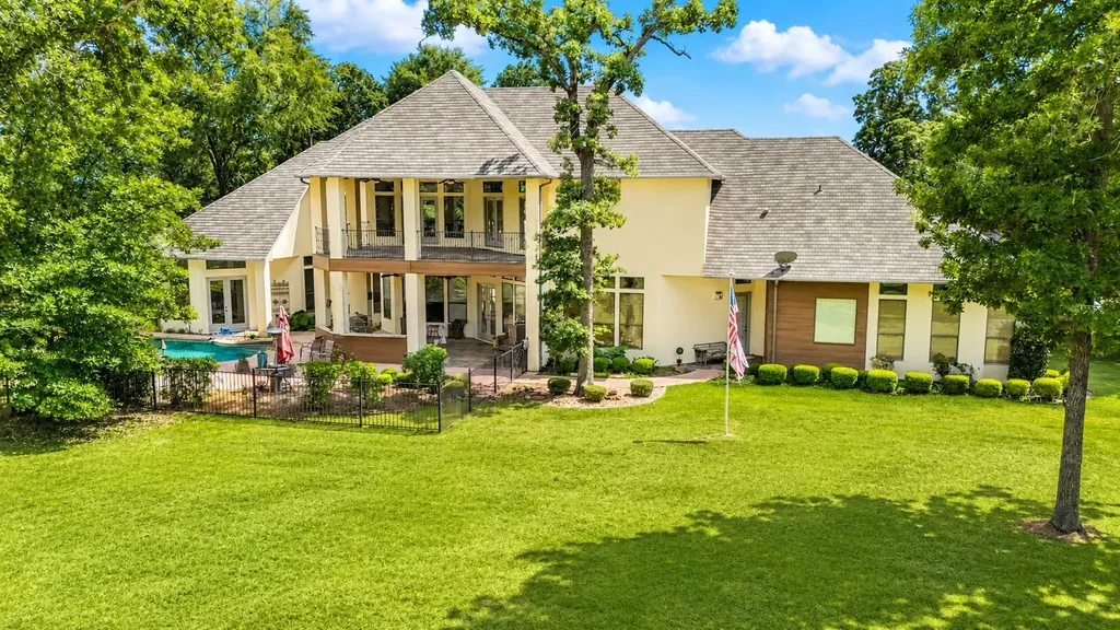 299 Saint Andrews Drive Mabank TX 75156