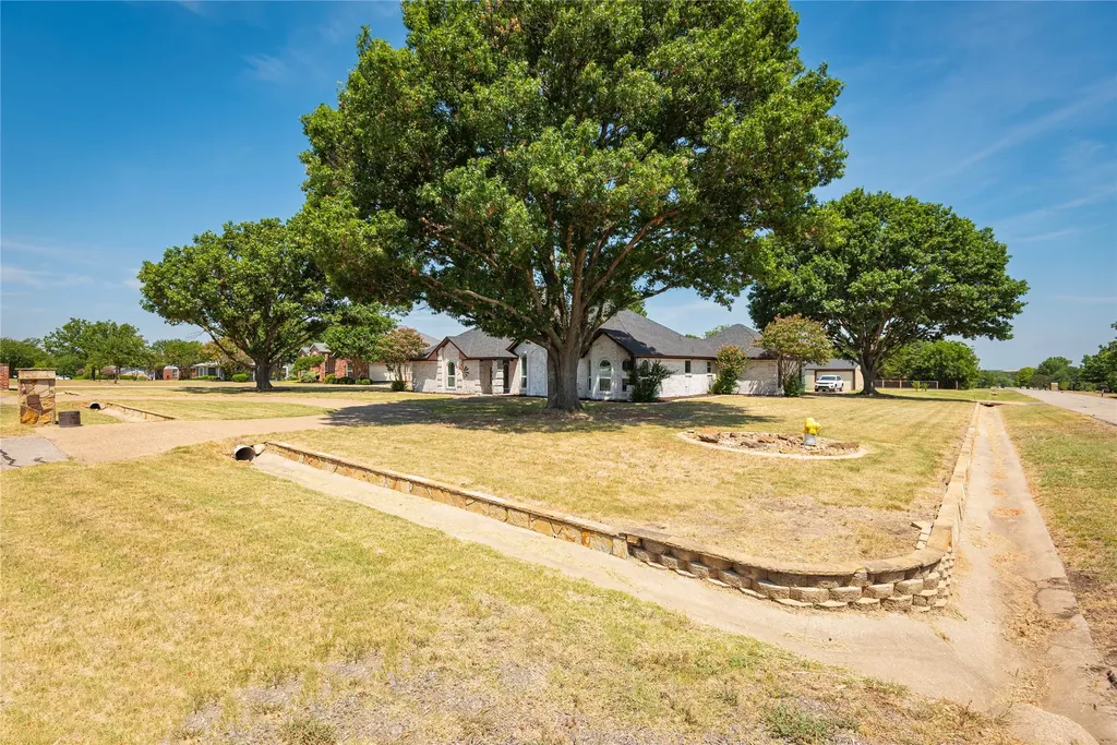 14205 Red Wood Circle N Frisco TX 75071