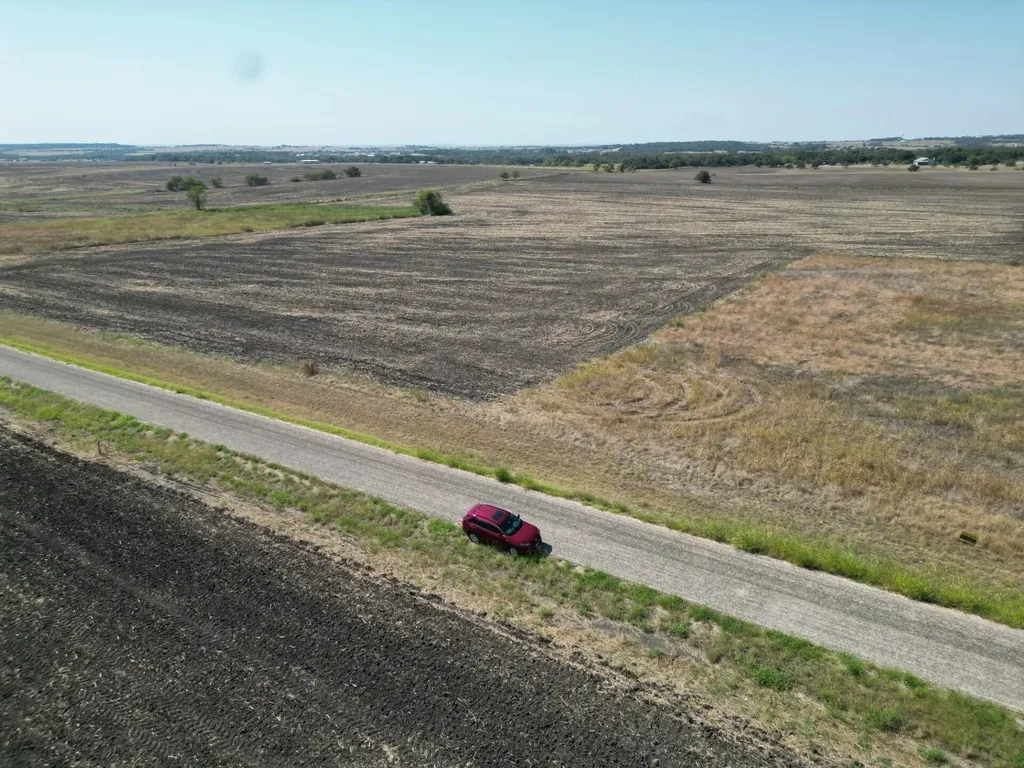 3809 County Road 384 Bartlett TX 76511