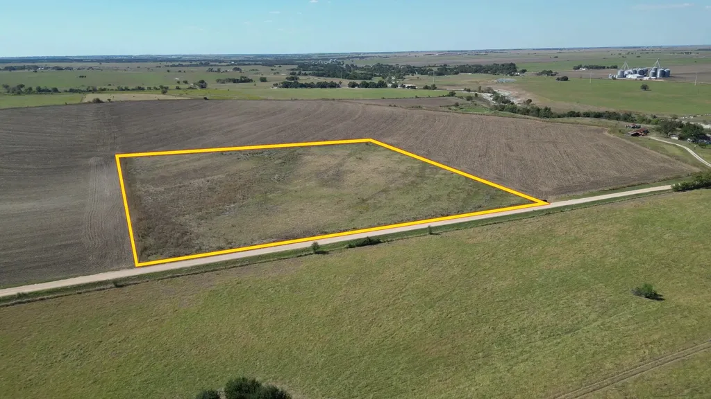3809 County Road 384 Bartlett TX 76511