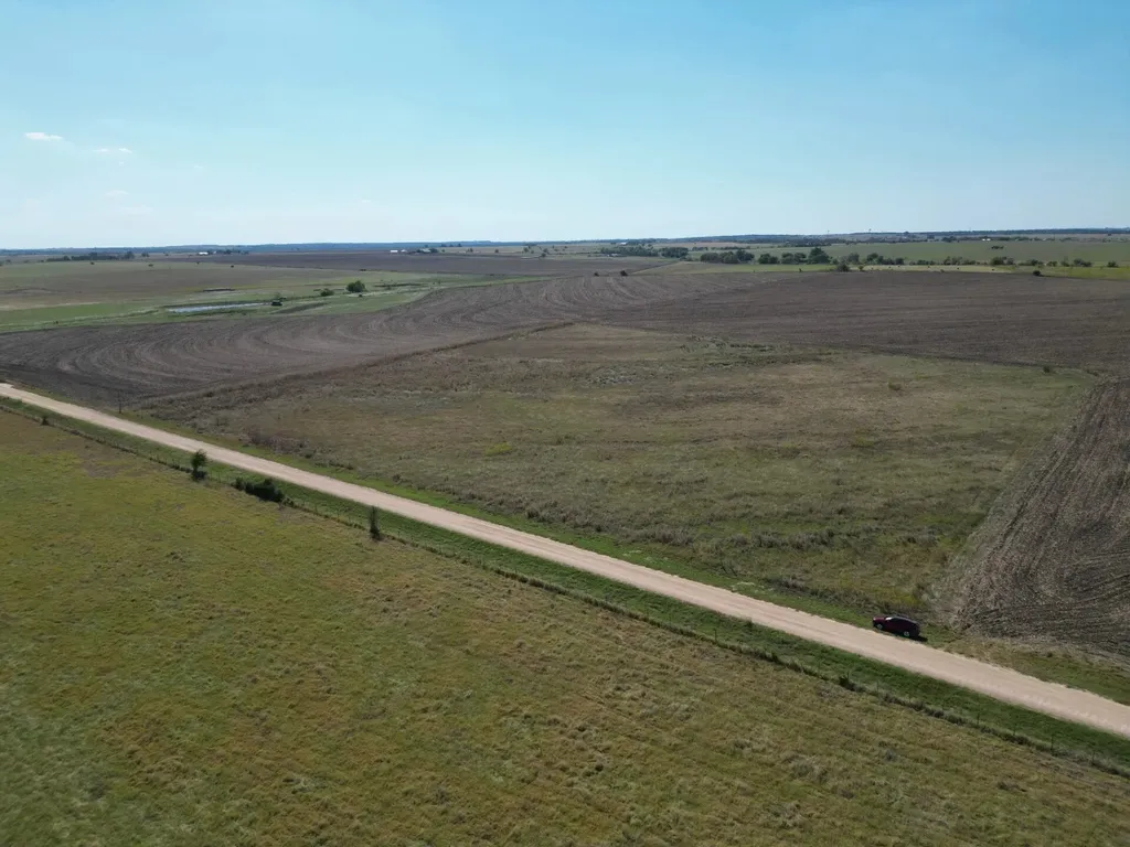3809 County Road 384 Bartlett TX 76511