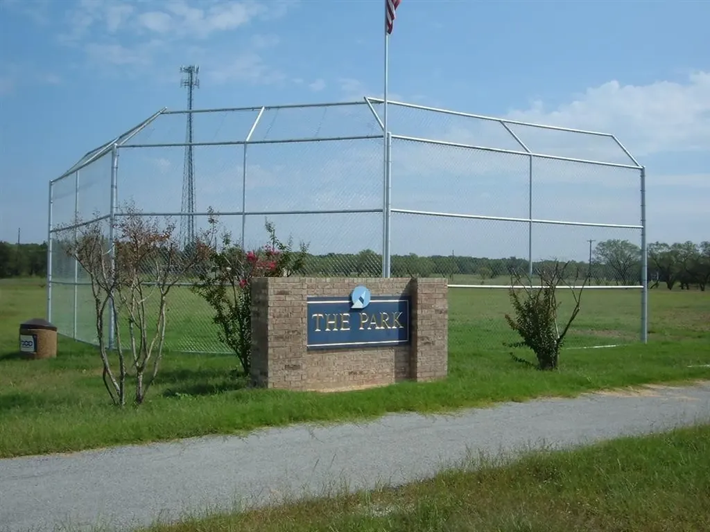 2 Lots Cimmarron Trail Runaway Bay TX 76426