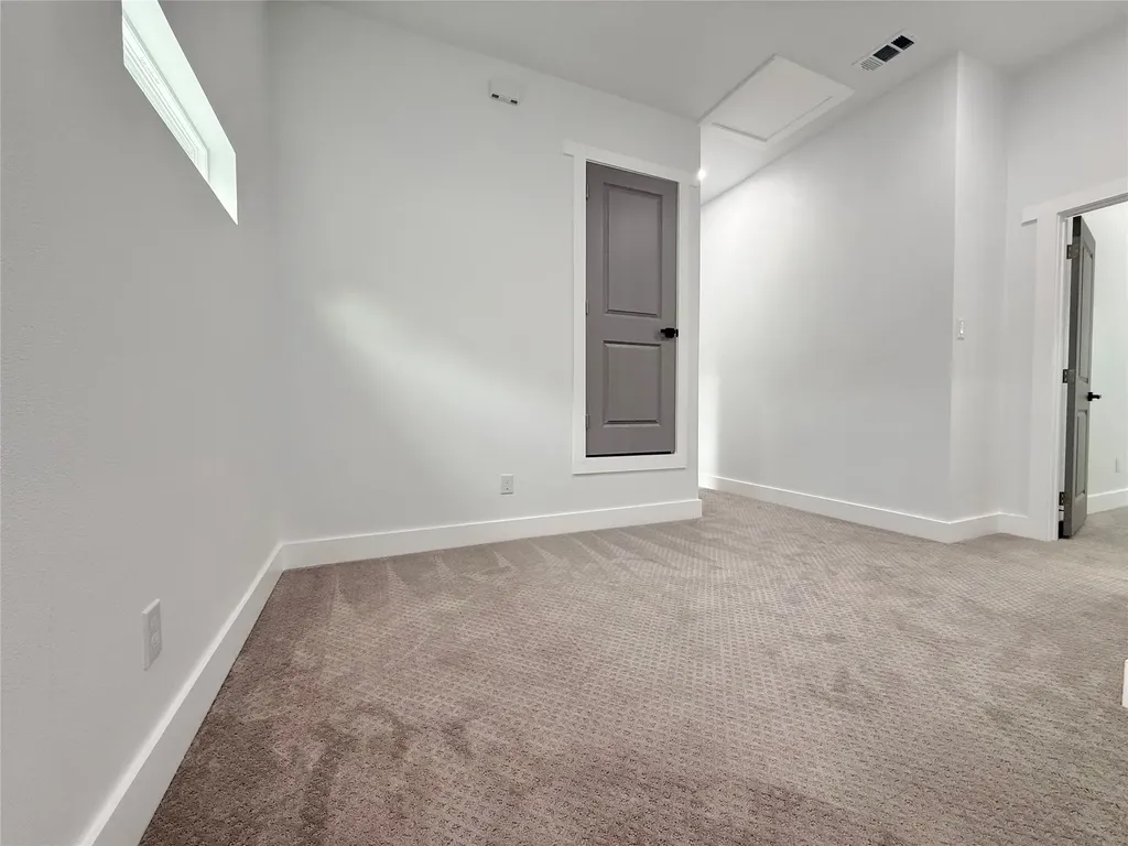 210 Silverleaf Drive Fort Worth TX 76112