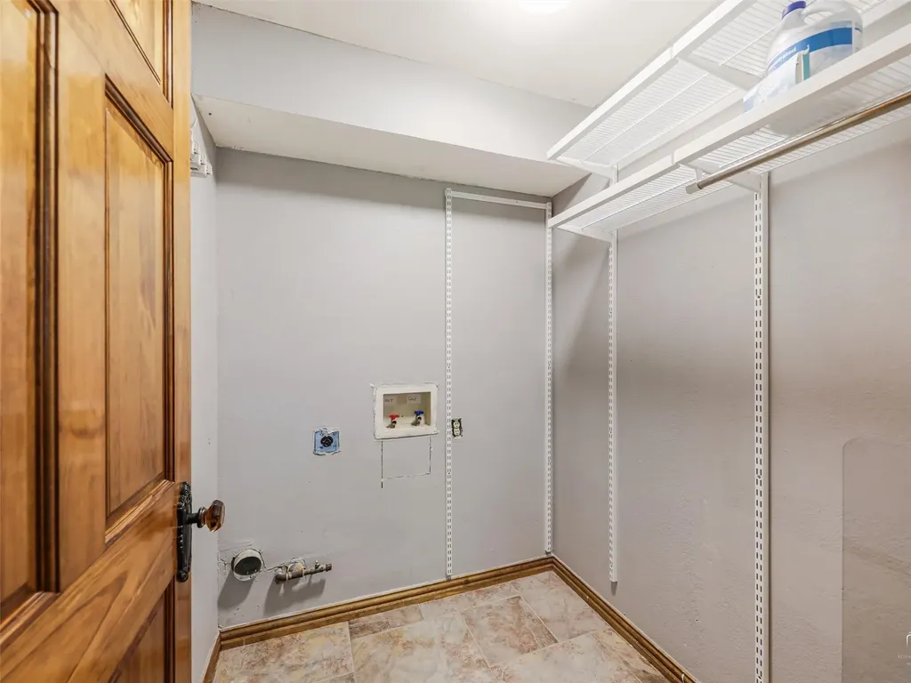 1929 Avignon Court Carrollton TX 75007