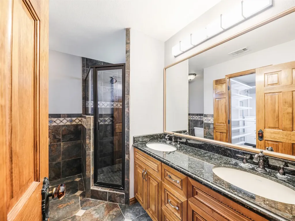 1929 Avignon Court Carrollton TX 75007