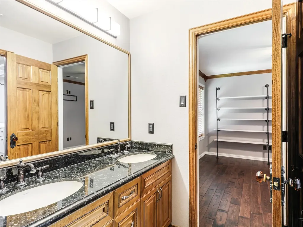 1929 Avignon Court Carrollton TX 75007