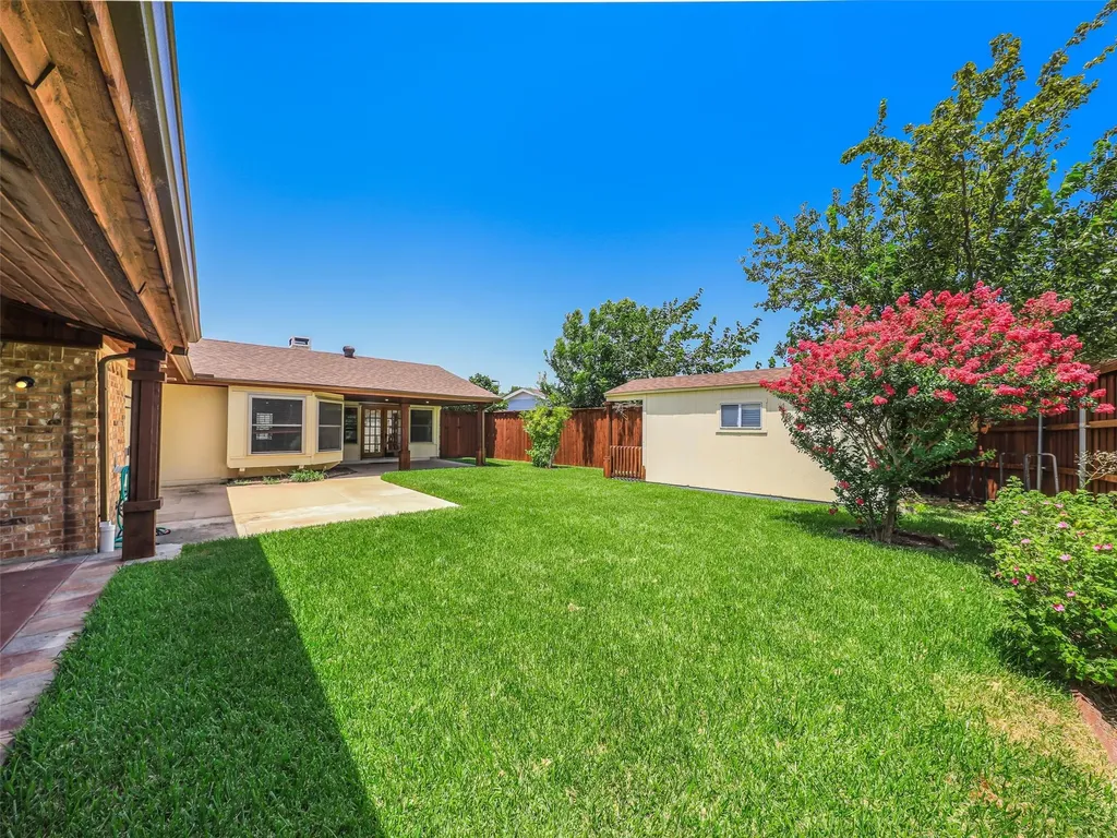 1929 Avignon Court Carrollton TX 75007