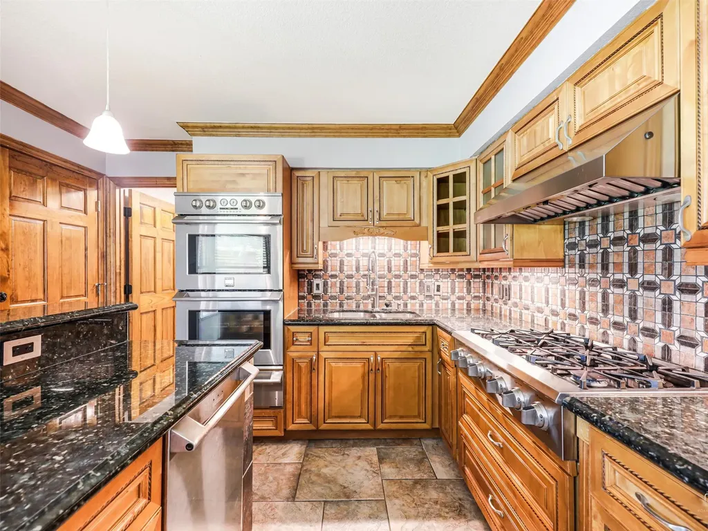 1929 Avignon Court Carrollton TX 75007
