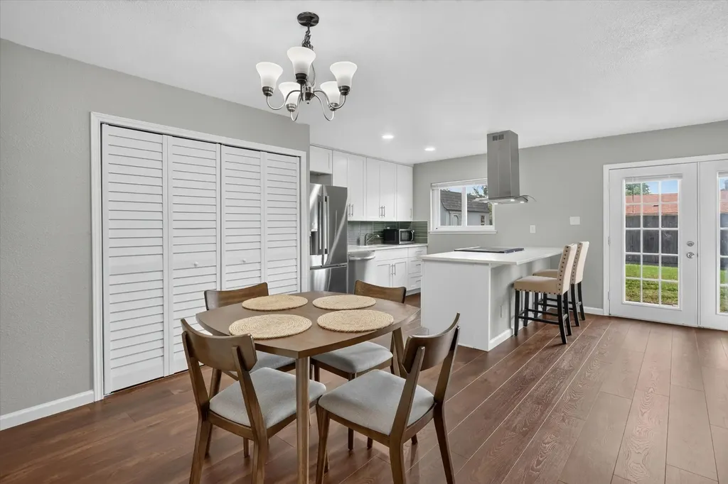 1109 Coffeyville Trail Grand Prairie TX 75052