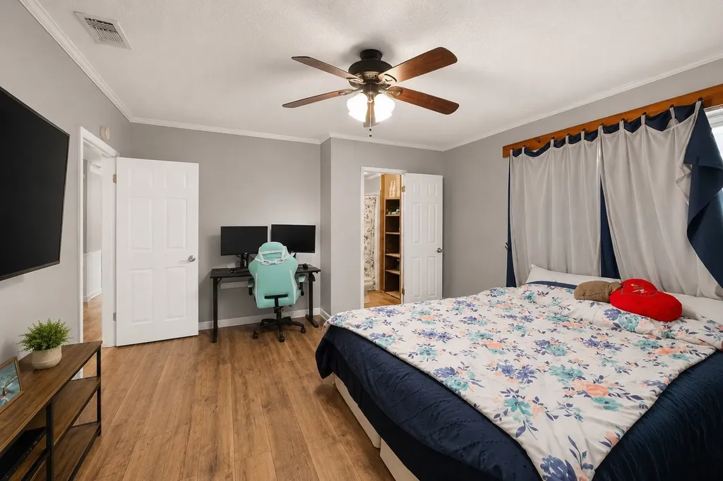 119 Dennis Street Jacksboro TX 76458