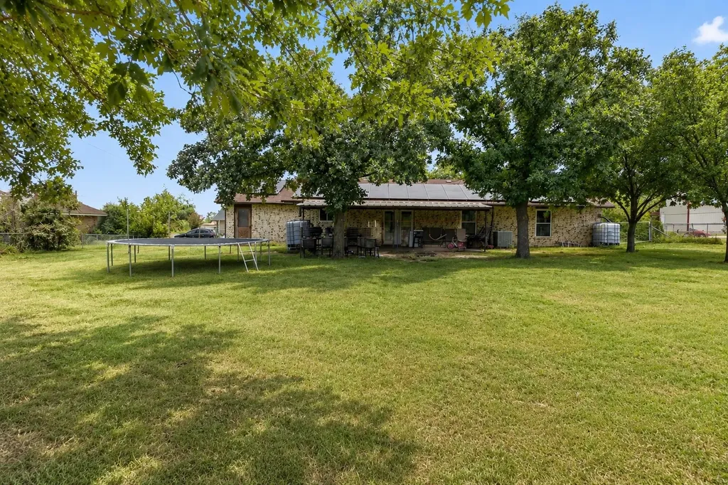 119 Dennis Street Jacksboro TX 76458