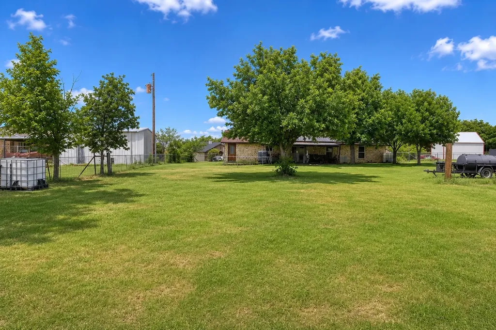 119 Dennis Street Jacksboro TX 76458