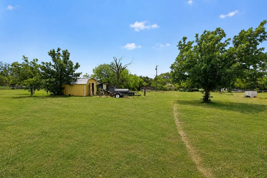 119 Dennis Street Jacksboro TX 76458