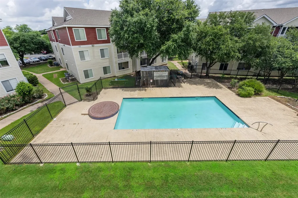 527 Southwest Parkway College Station TX 77840
