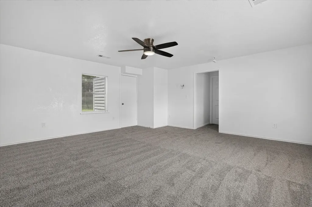 5301 Scoggins Street Sansom Park TX 76114
