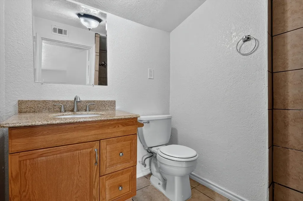5301 Scoggins Street Sansom Park TX 76114