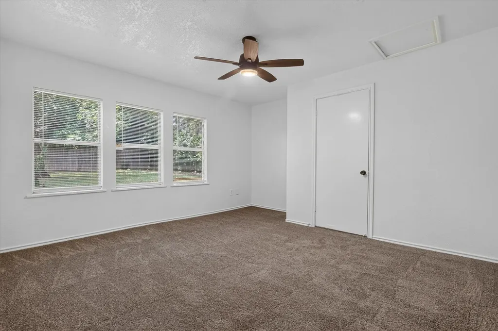 5301 Scoggins Street Sansom Park TX 76114