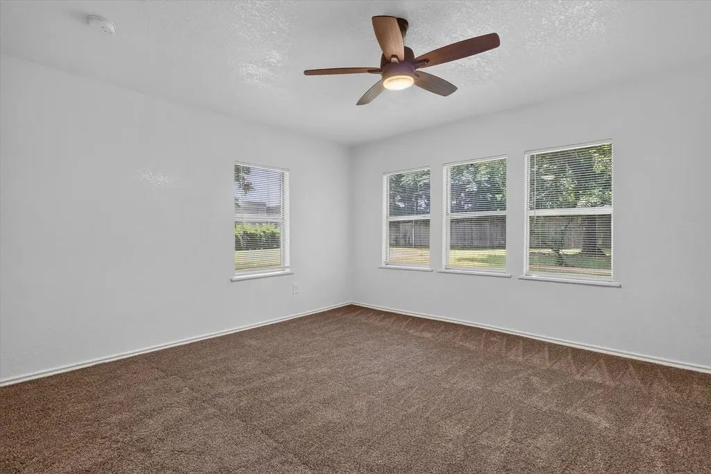 5301 Scoggins Street Sansom Park TX 76114