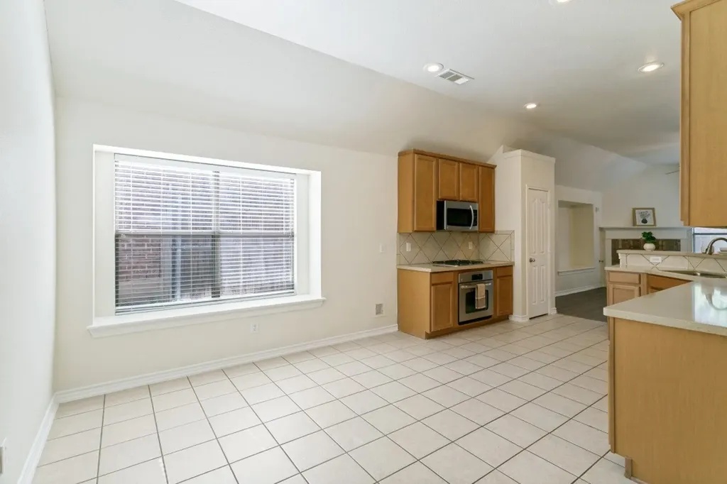 3412 Furlong Way Fort Worth TX 76244