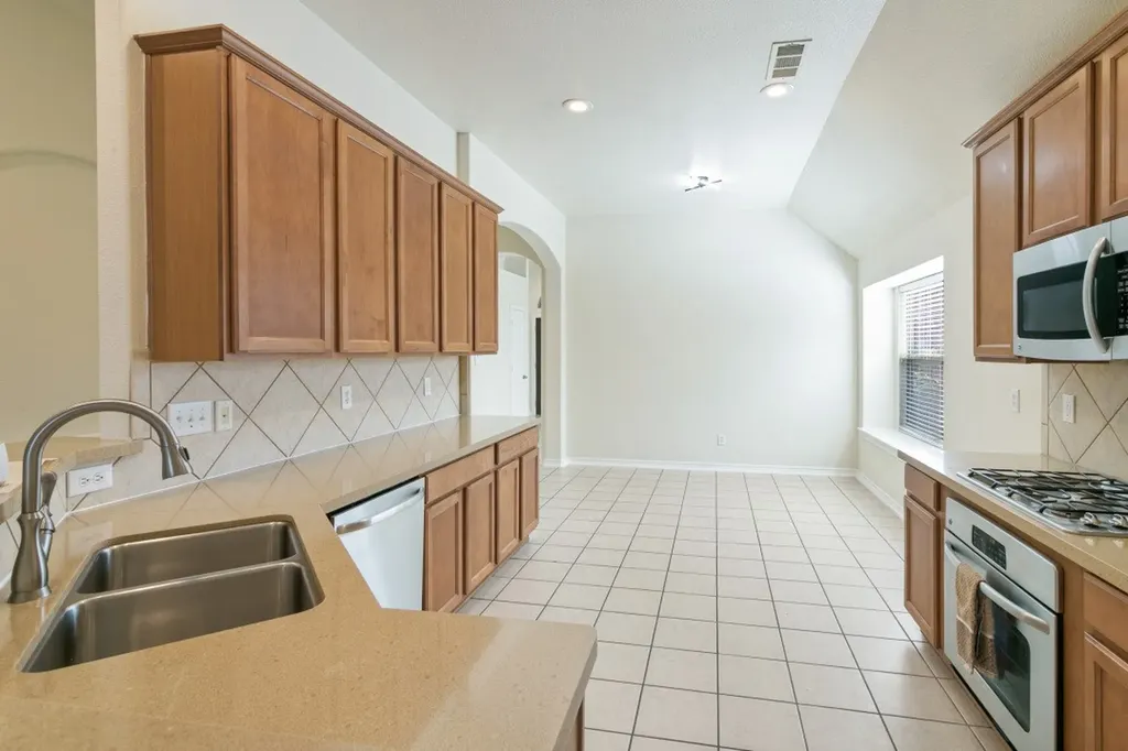 3412 Furlong Way Fort Worth TX 76244